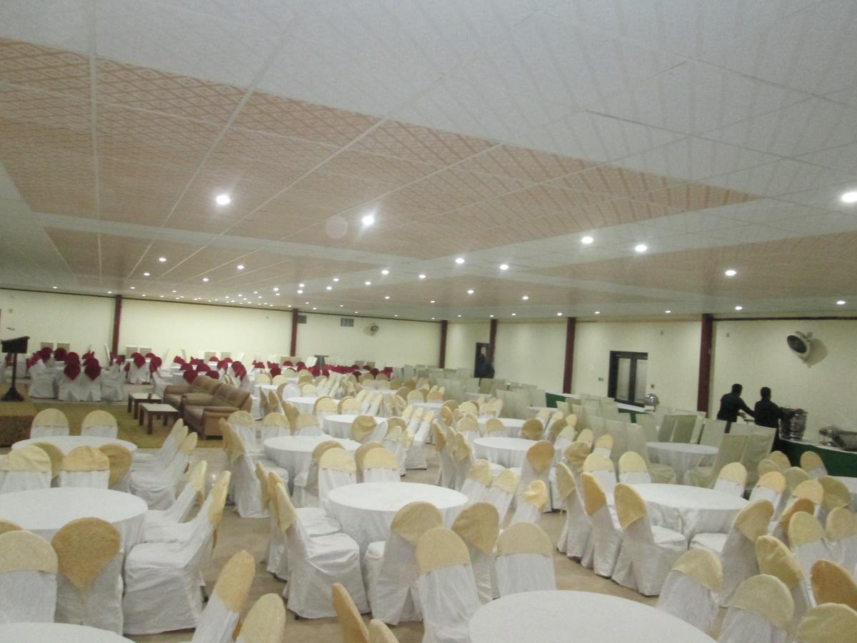 Sheza Inn Multan Exterior photo